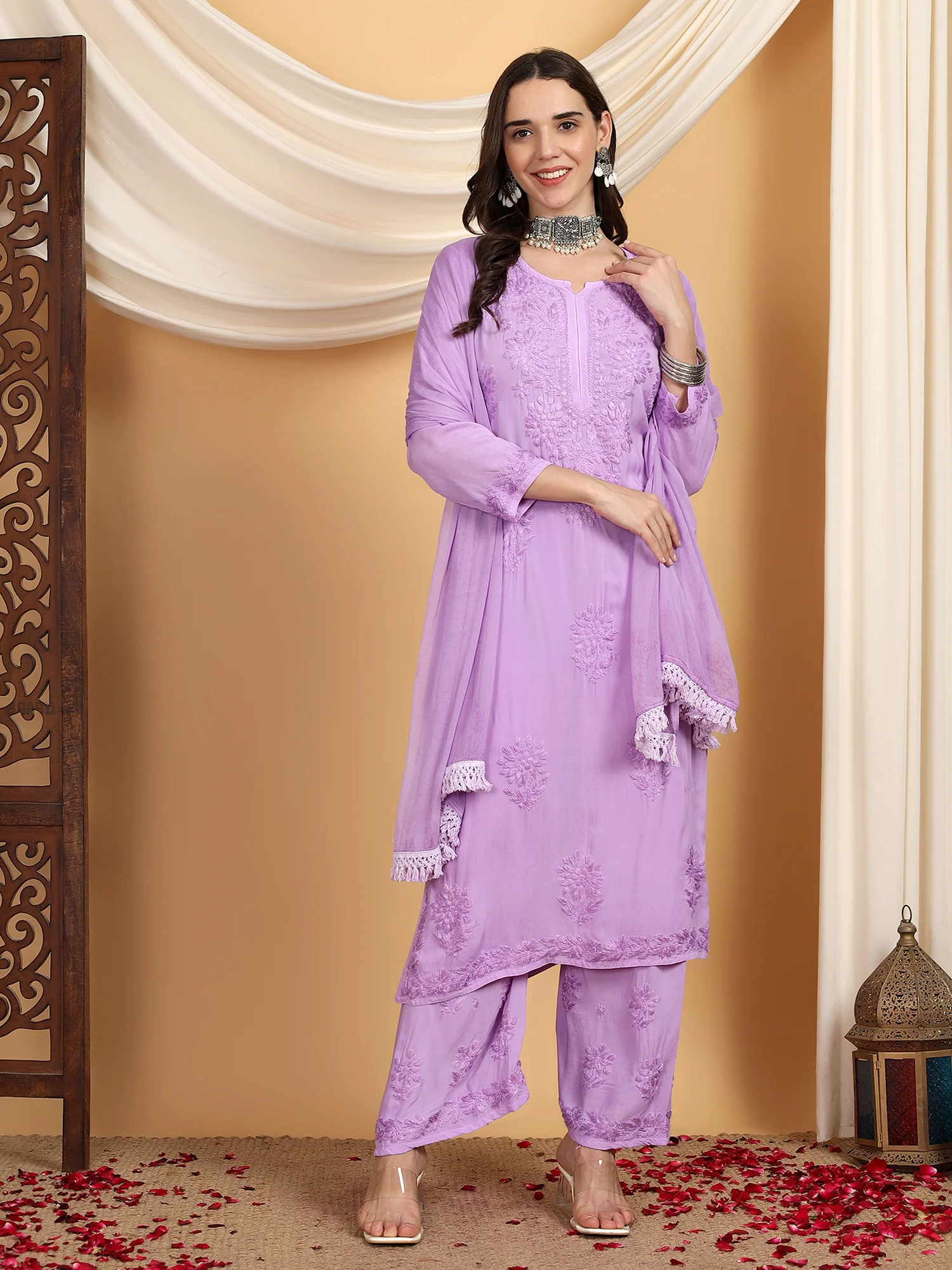 1 Shabnam Chikankari - Image 1