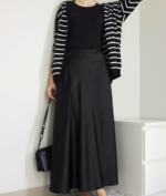 Satin skirt - Image 4